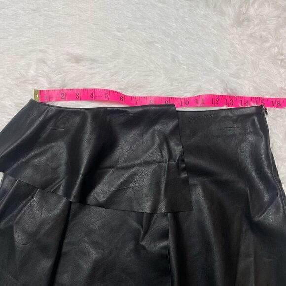 Zara Black Faux Leather A-Line Mini Skirt Ruffle Size Medium NEW with Tag - Picture 8 of 9